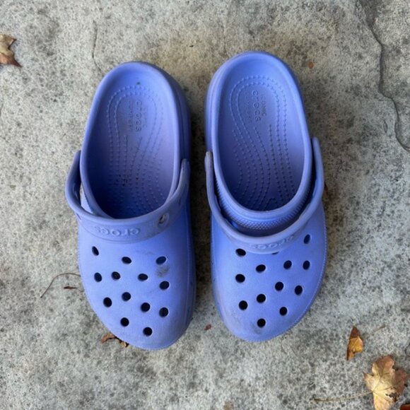 Classic Crocs Cutie Clog, Junior 4 - Picture 6 of 7